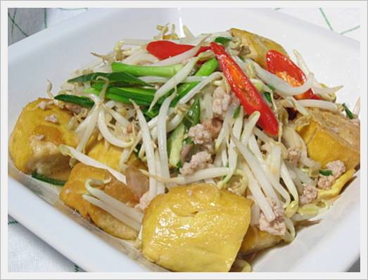 Stir-Fried Bean Sprouts with Tofu